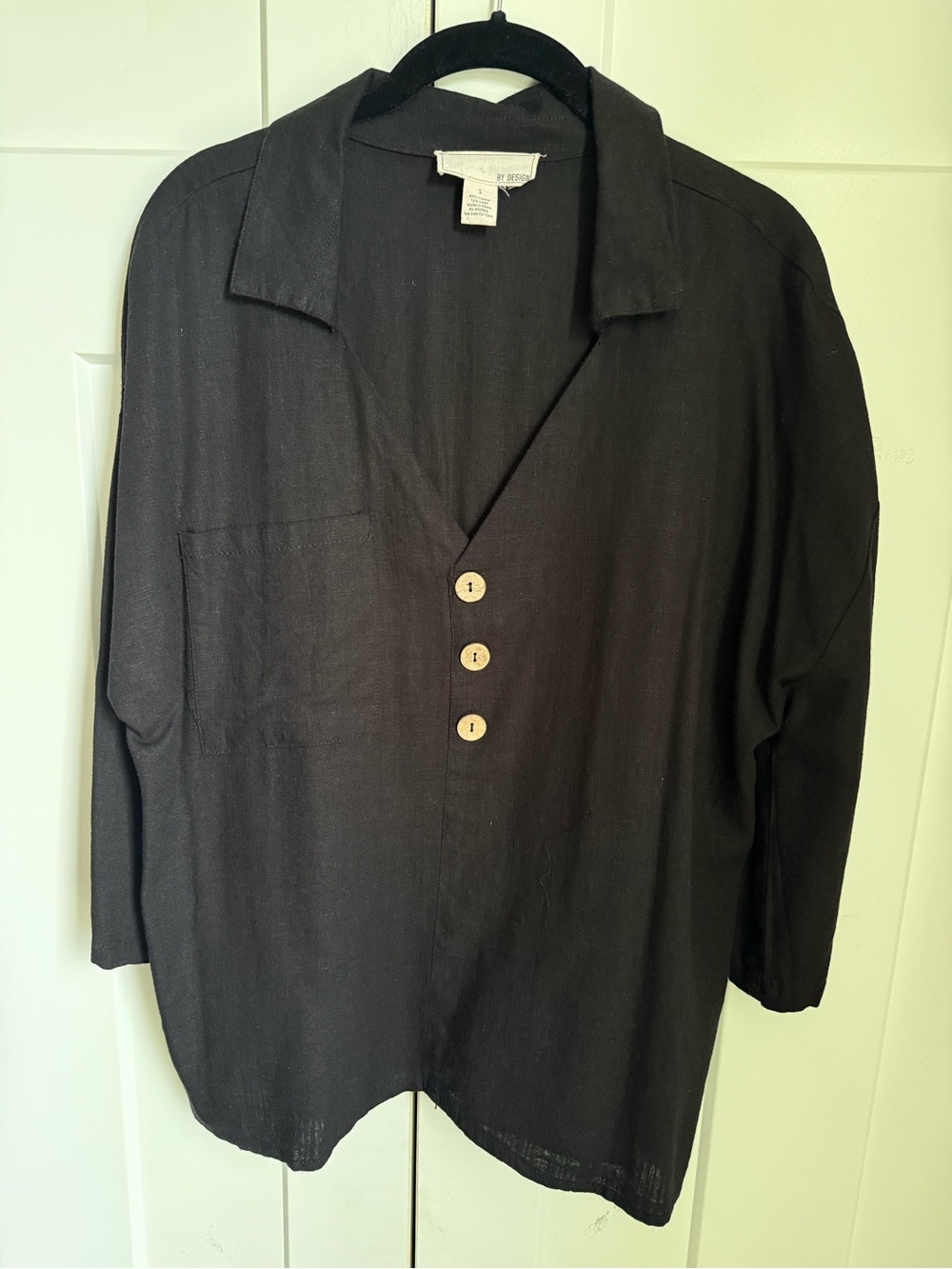 NWOT By Design Black Button-Front Linen Blend Shirt, size S. Fits loose.